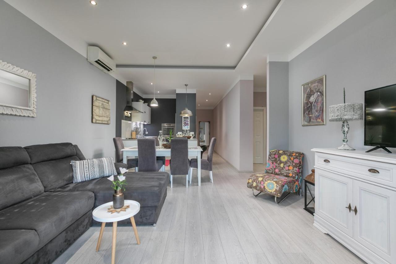 Apartmani Dijana 포드고라 외부 사진