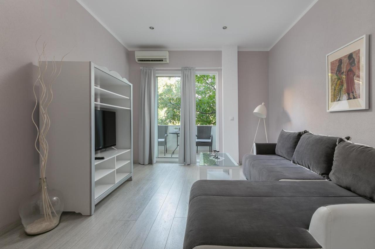 Apartmani Dijana 포드고라 외부 사진